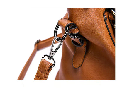 Sac à main vintage pour femme grand format avec bandoulière souple et élégante