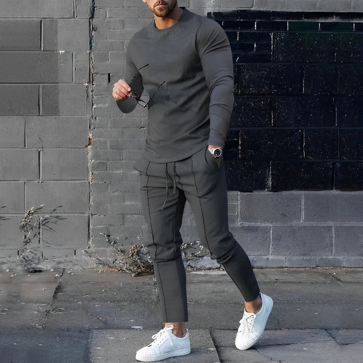 Ensemble jogging élégant et pantalon chic