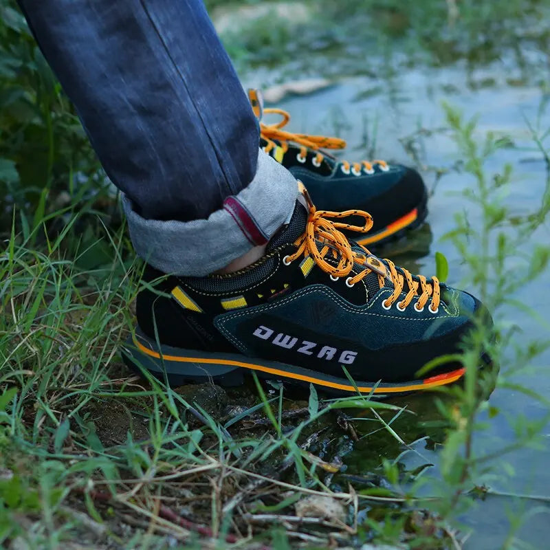 Wasserfeste Wanderschuhe und Kletterschuhe