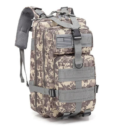 Zaino impermeabile da 25L a 50L ideale per trekking e caccia