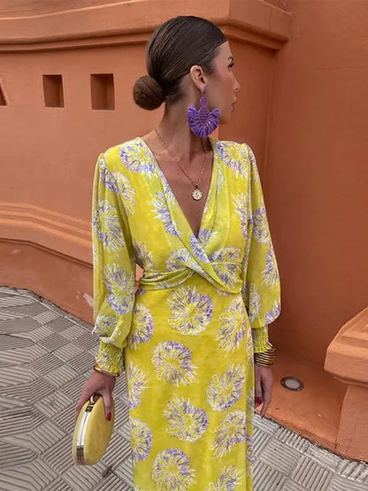 Robe Midi Chic pour une Élégance Assurée en Toute Occasion
