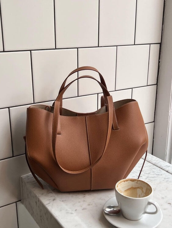 Sac Tote Vintage Élégant en Cuir Spacieux