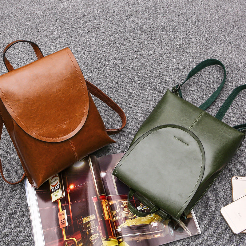 Fashion backpack for women, ideal for a modern and stylish look