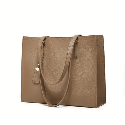 Elegant all-season tote bag for chic and practical women