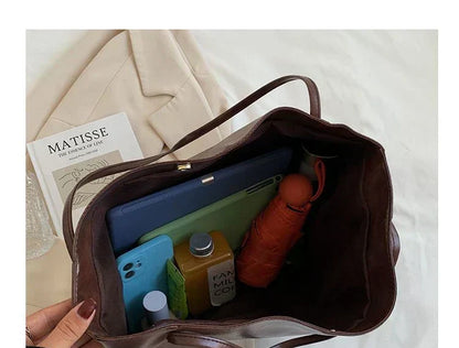 Sac à bandoulière Amely moderne au style tendance et décontracté