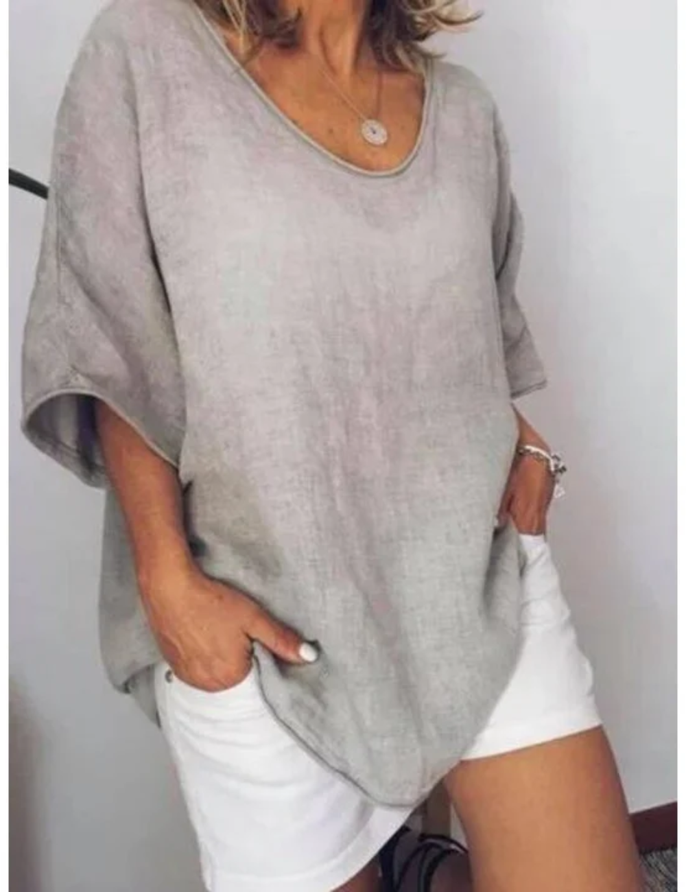T-shirt Femme Oversized Blanc pour un style décontracté