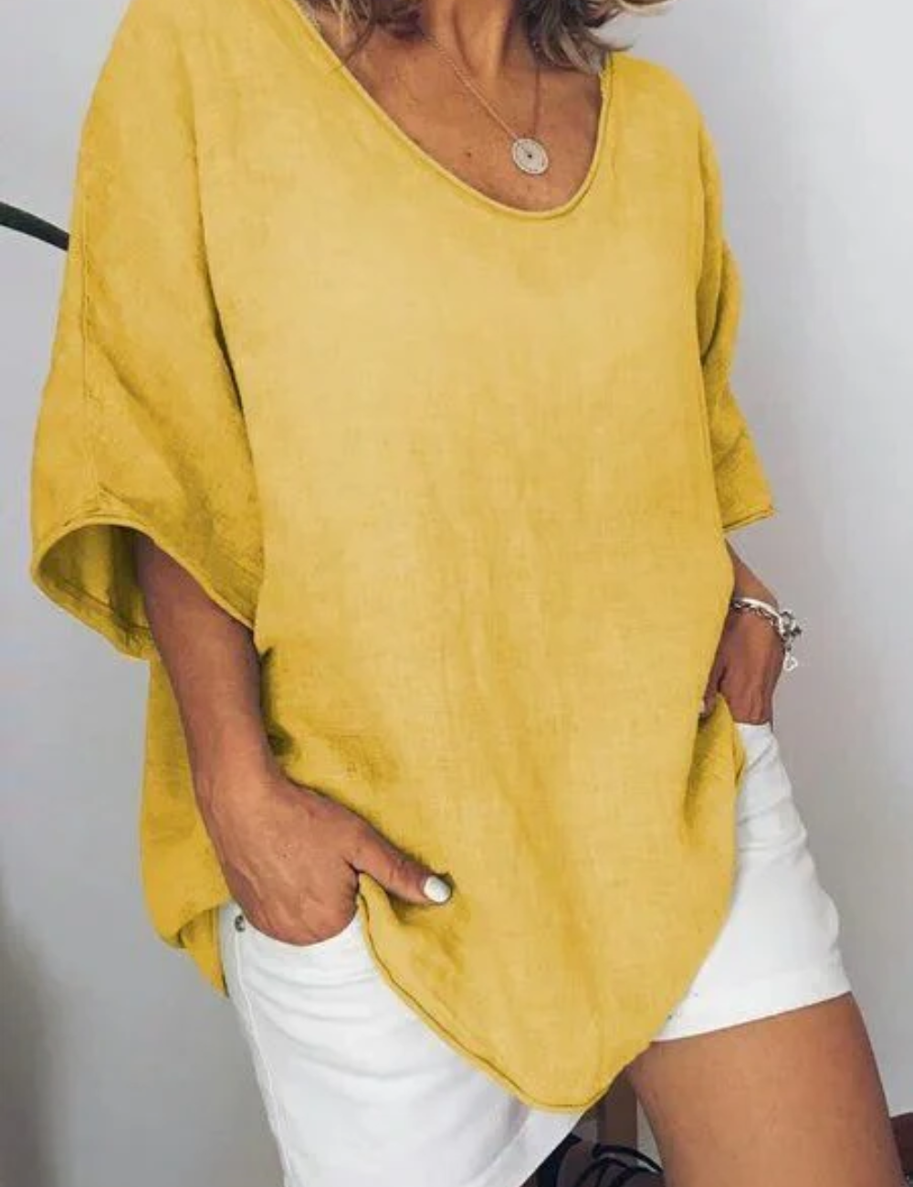 T-shirt Femme Oversized Blanc pour un style décontracté