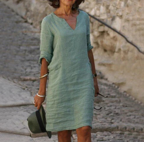 Robe midi confortable style décontracté pour un look casual élégant