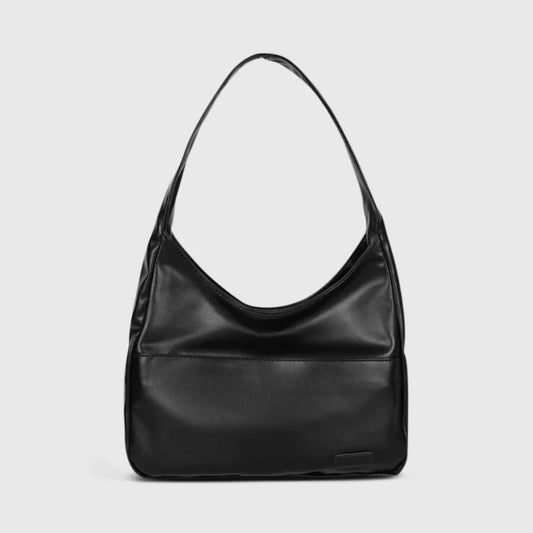 Elegant diaper bag for baby with style and everyday practicality