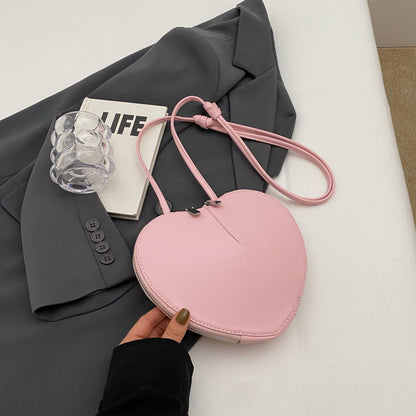 Sacoche à bandoulière en coeur - Chic et pratique pour tous les jours