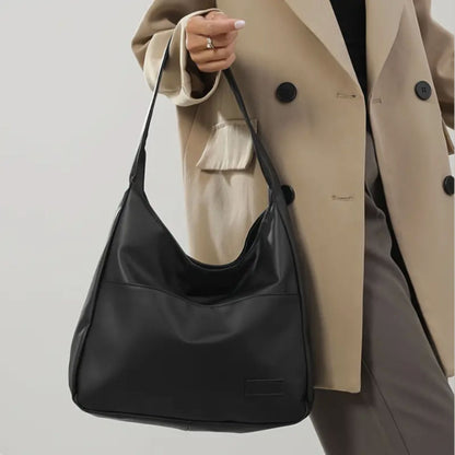 Sac à langer élégant pour bébé avec style et praticité au quotidien