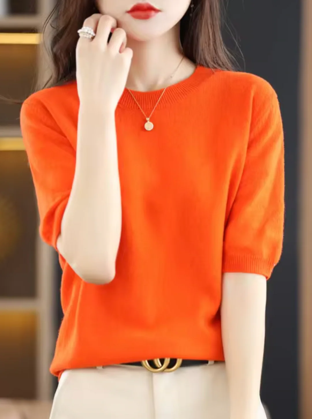 Pull en laine chic à manches courtes