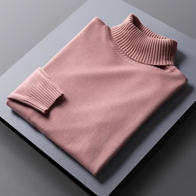 Pull col roulé élégant unicolore pour homme