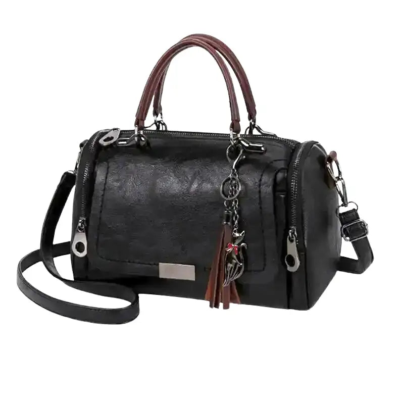 Large capacity handbag with strap and zipper