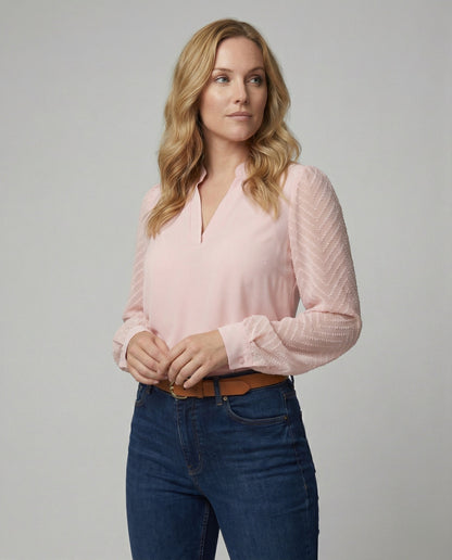 Blouse avec un élégant col en V pour une apparence stylée