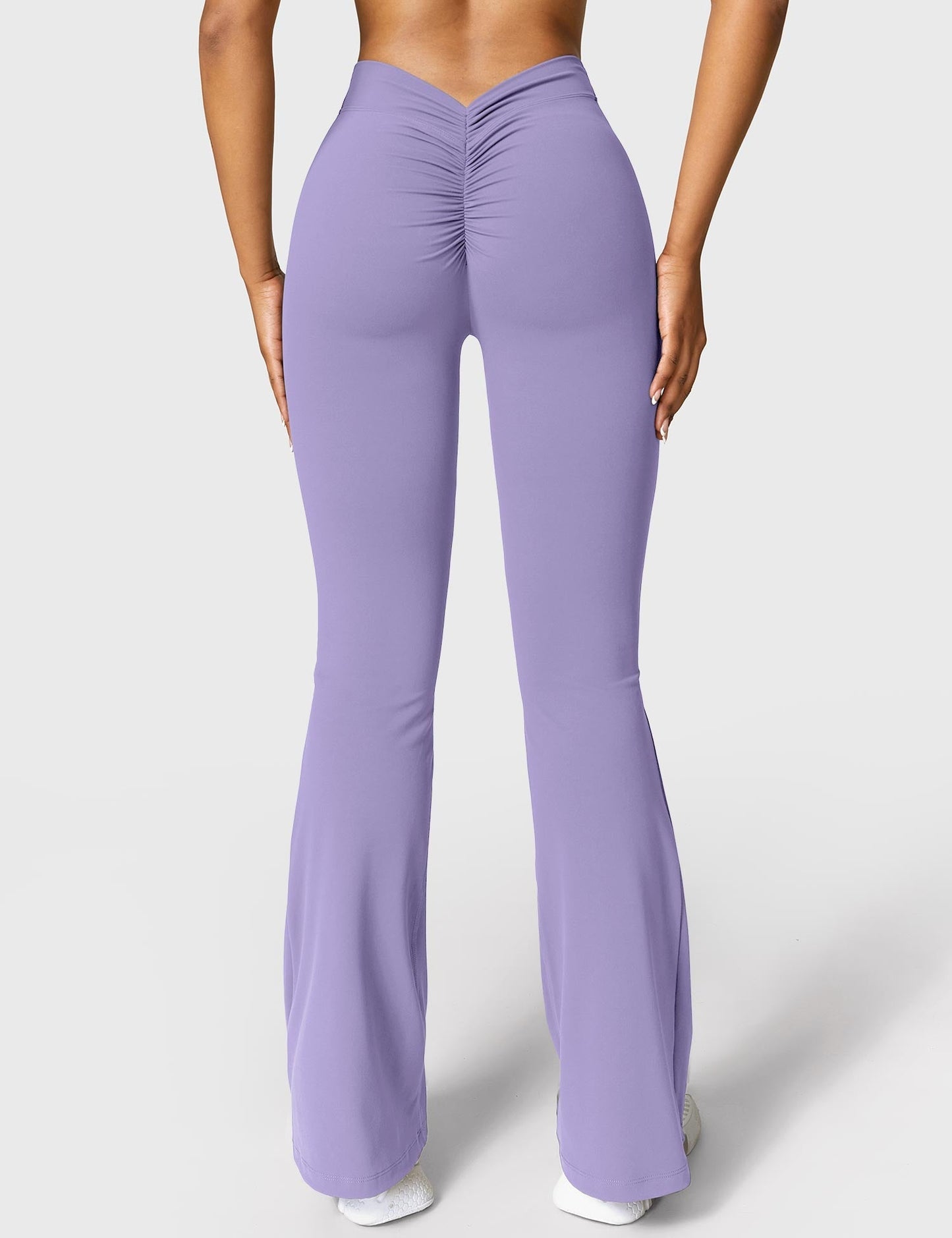 Leggings en V à la coupe élargie